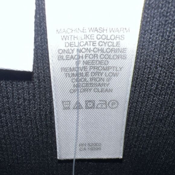 Liz Claiborne Woman's Black Linen Cotton Short Sleeve Sweater Floral Applique 2X - Picture 9 of 16